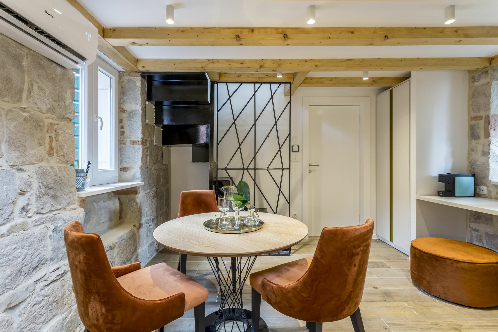 Miara Luxury Rooms Split Exterior photo